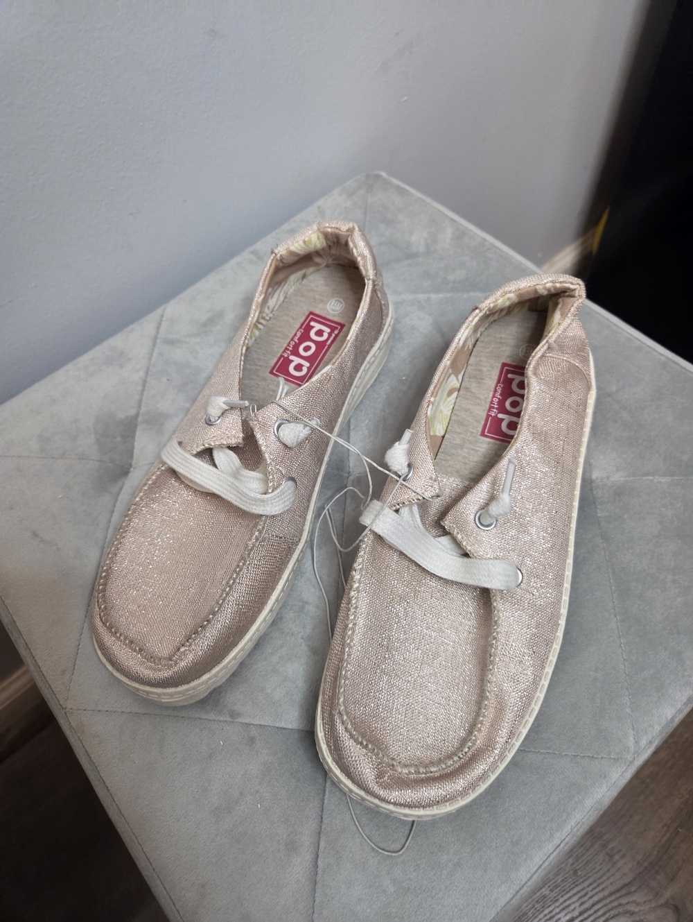 Pop Shimmery Blush Slip-On Sneakers, Size 8.5, NWT